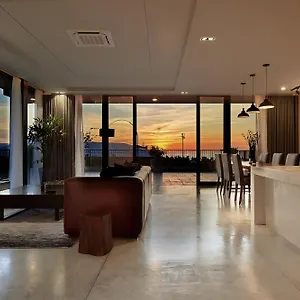 Apartment The Sense - Modern, Near My An