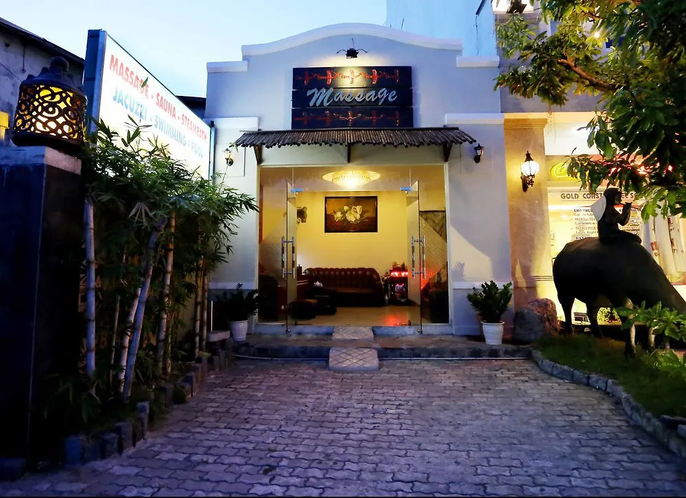Gold Coast Da Nang Hotel